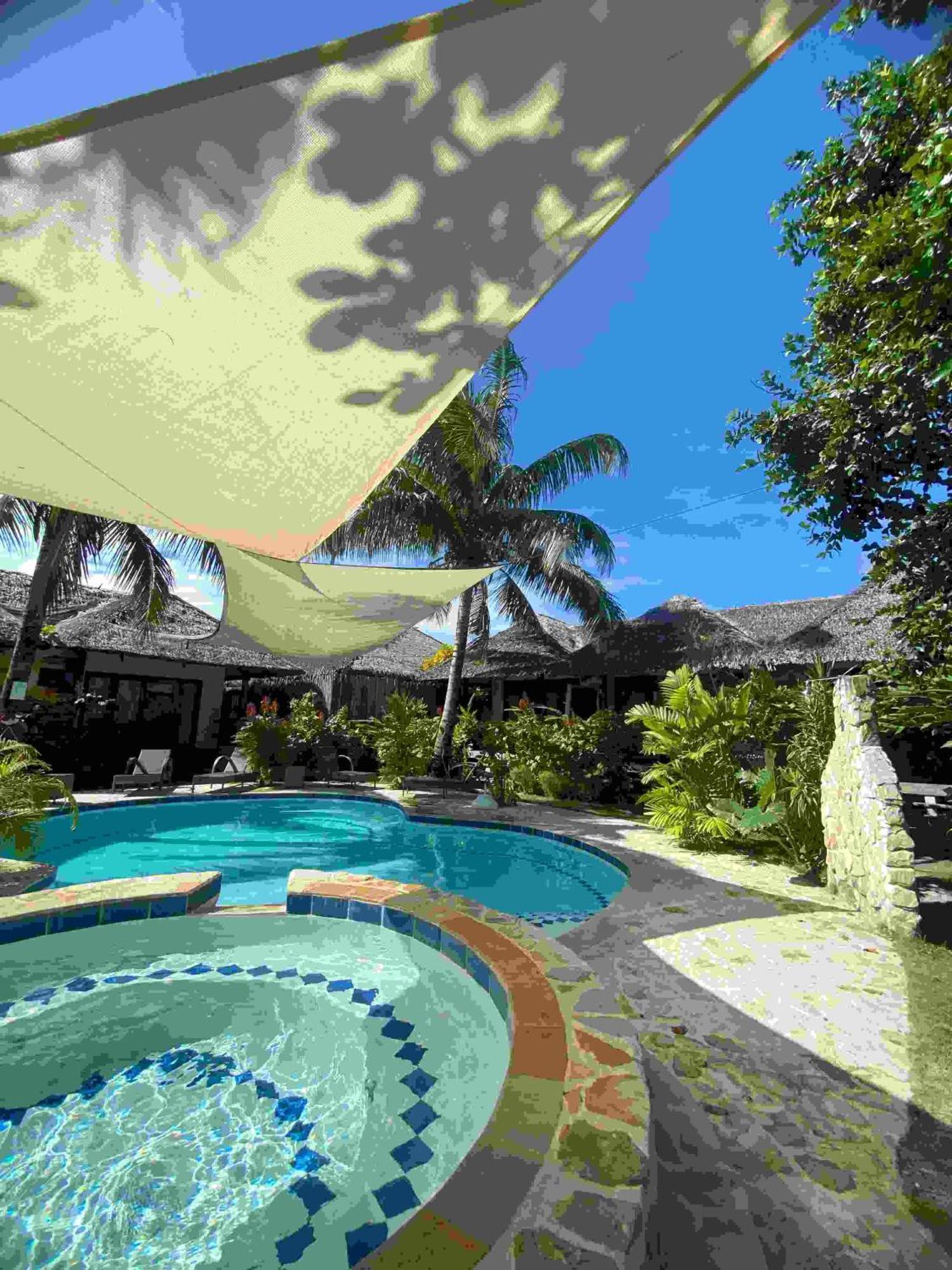 Romantic Beach Villas General Luna  Extérieur photo