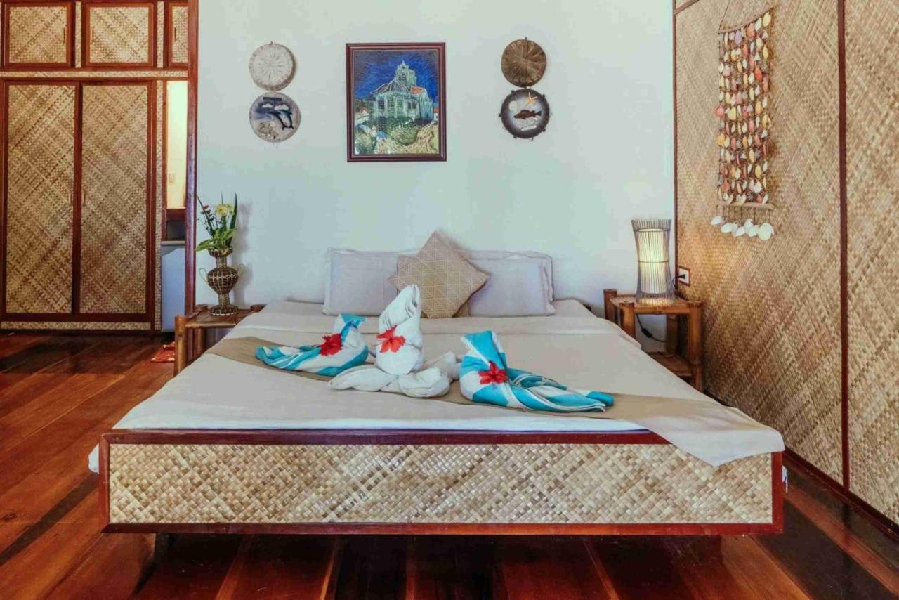 Romantic Beach Villas General Luna  Extérieur photo