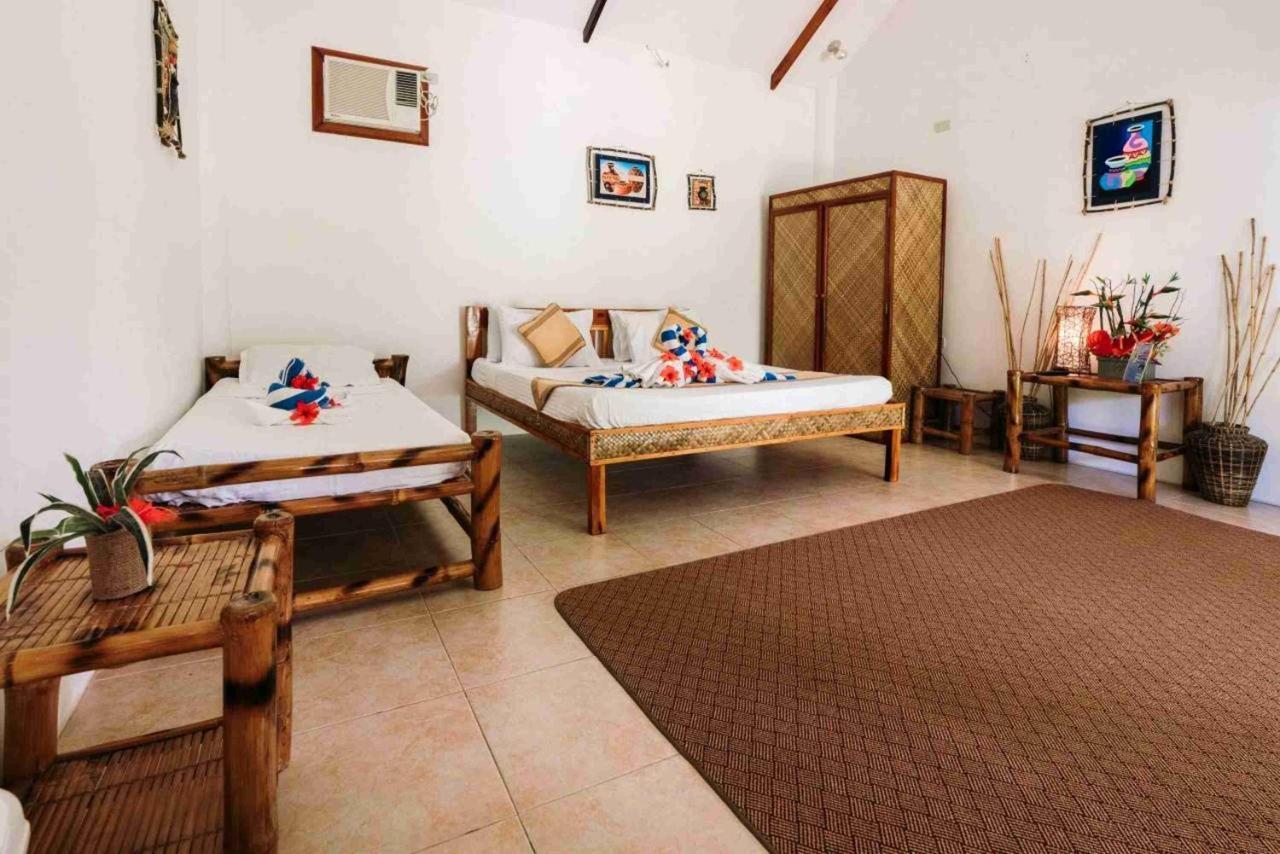 Romantic Beach Villas General Luna  Extérieur photo